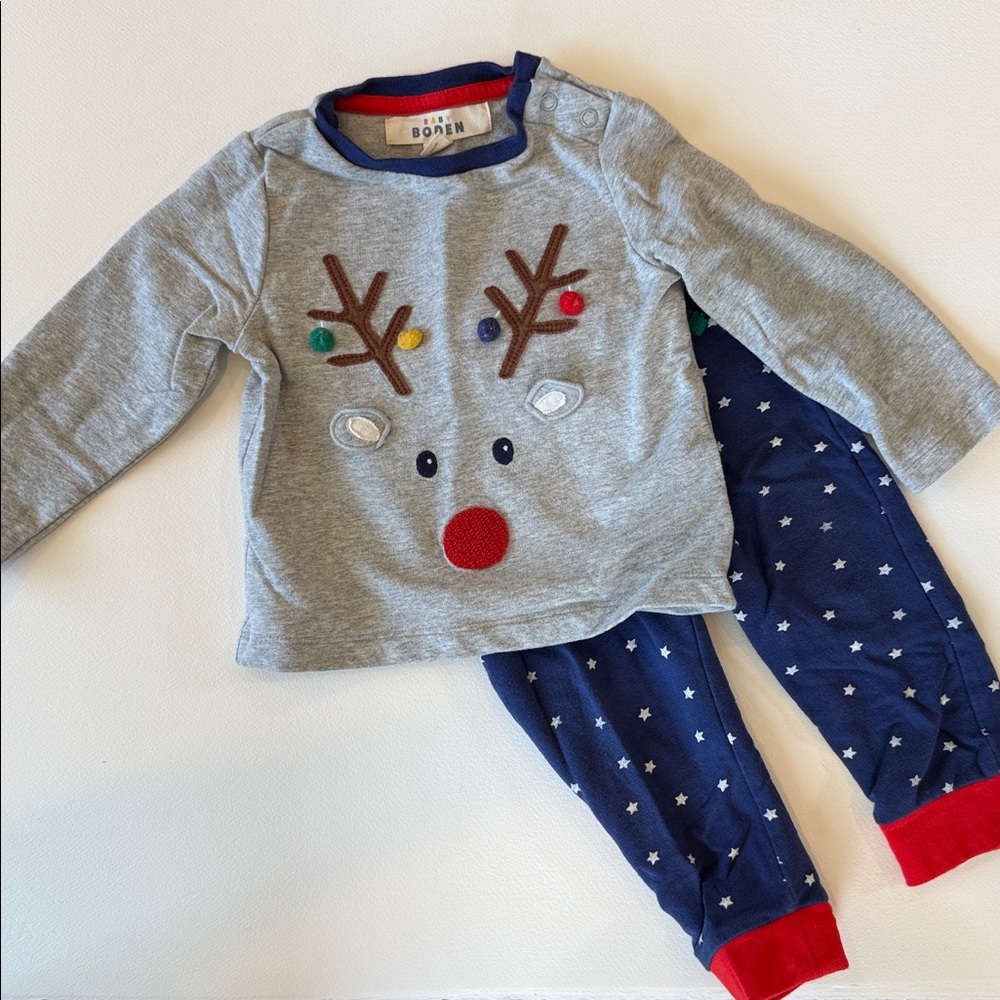 Boden Festive Gray Reindeer Top and Navy Star Pants Set